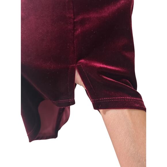 Burgundy Women's Velvet Button Up Long Button Sleeve Boyfriend Tunic, L - Picture 7 of 8